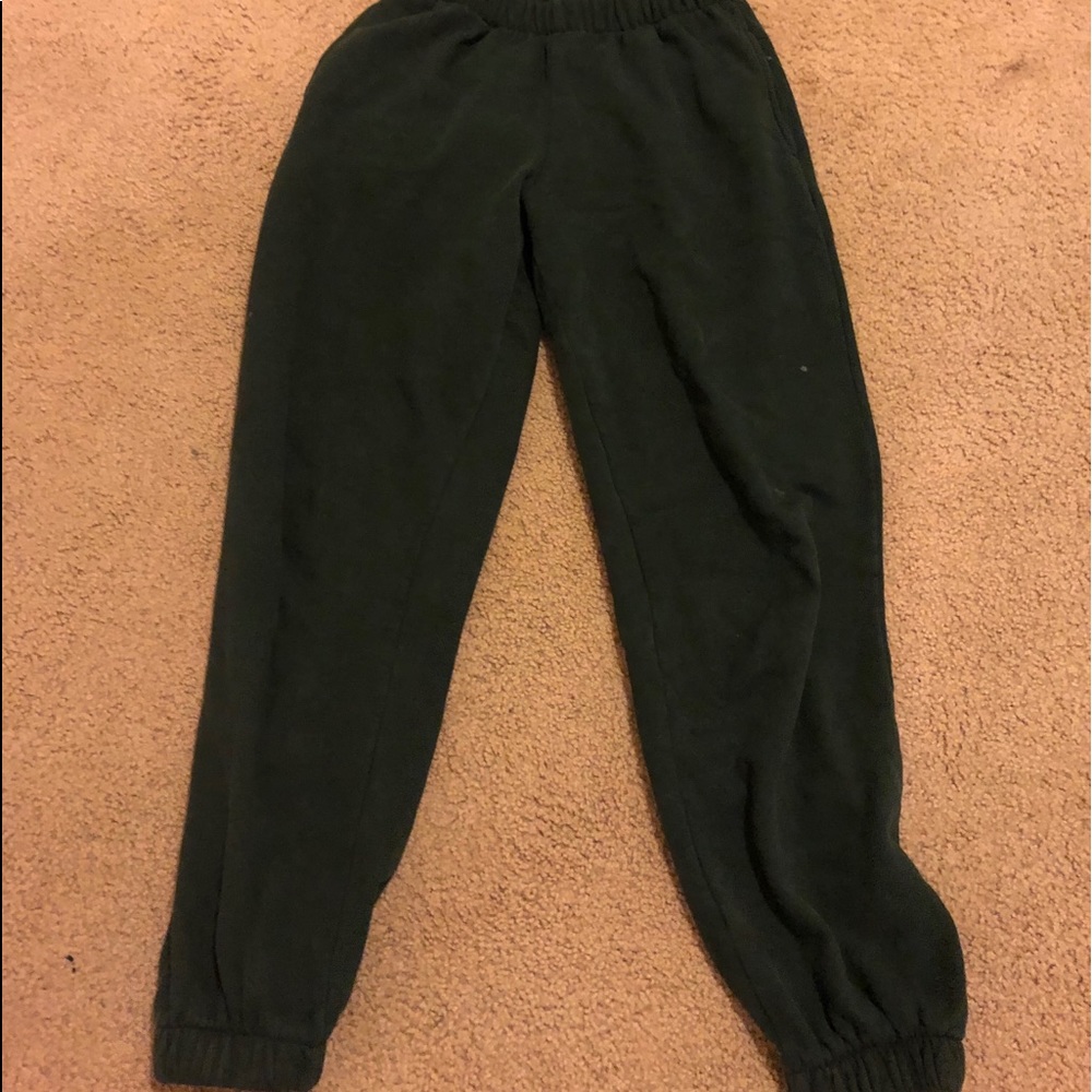 Green brandy Melville sweatpants